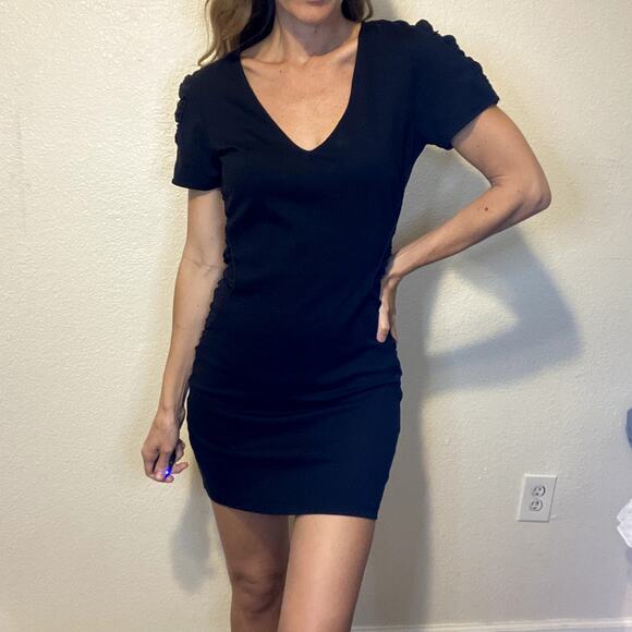 Parker Black Side Ruching V Neck Bodycon Dress Back Zipper Stretch Size M - Picture 1 of 15